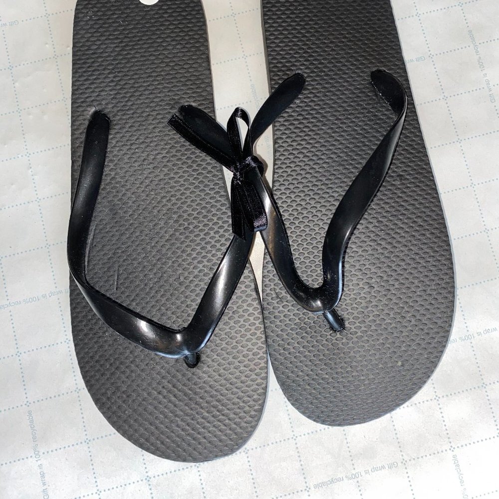black flip flops